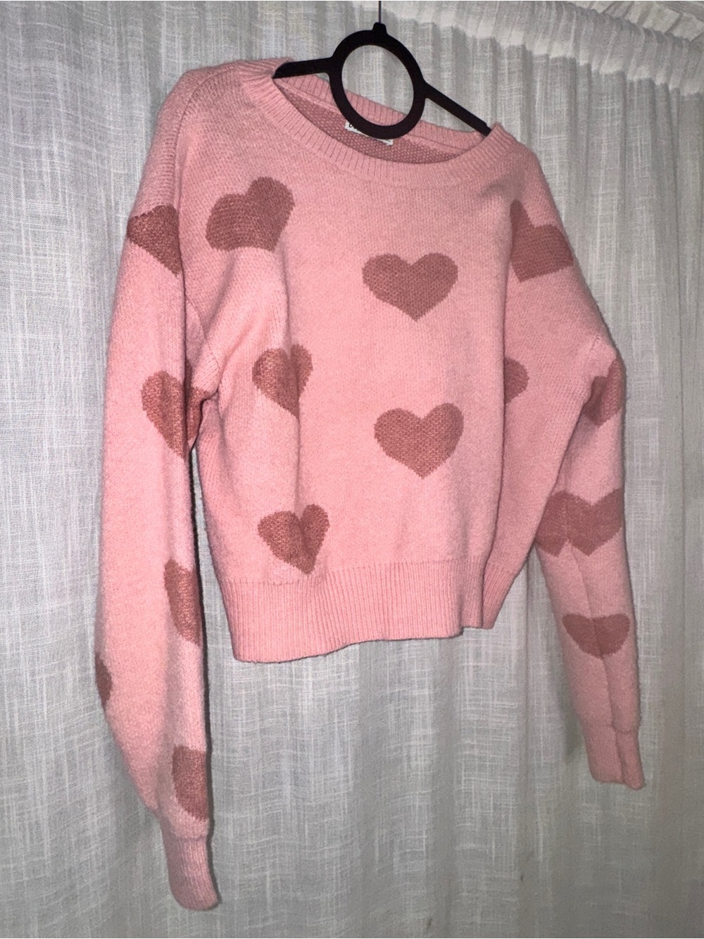 Women’s Pink Heart Pattern Sweater